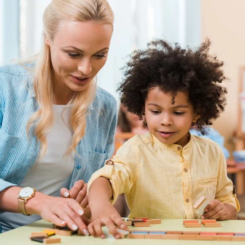 Children learning together in a supportive classroom